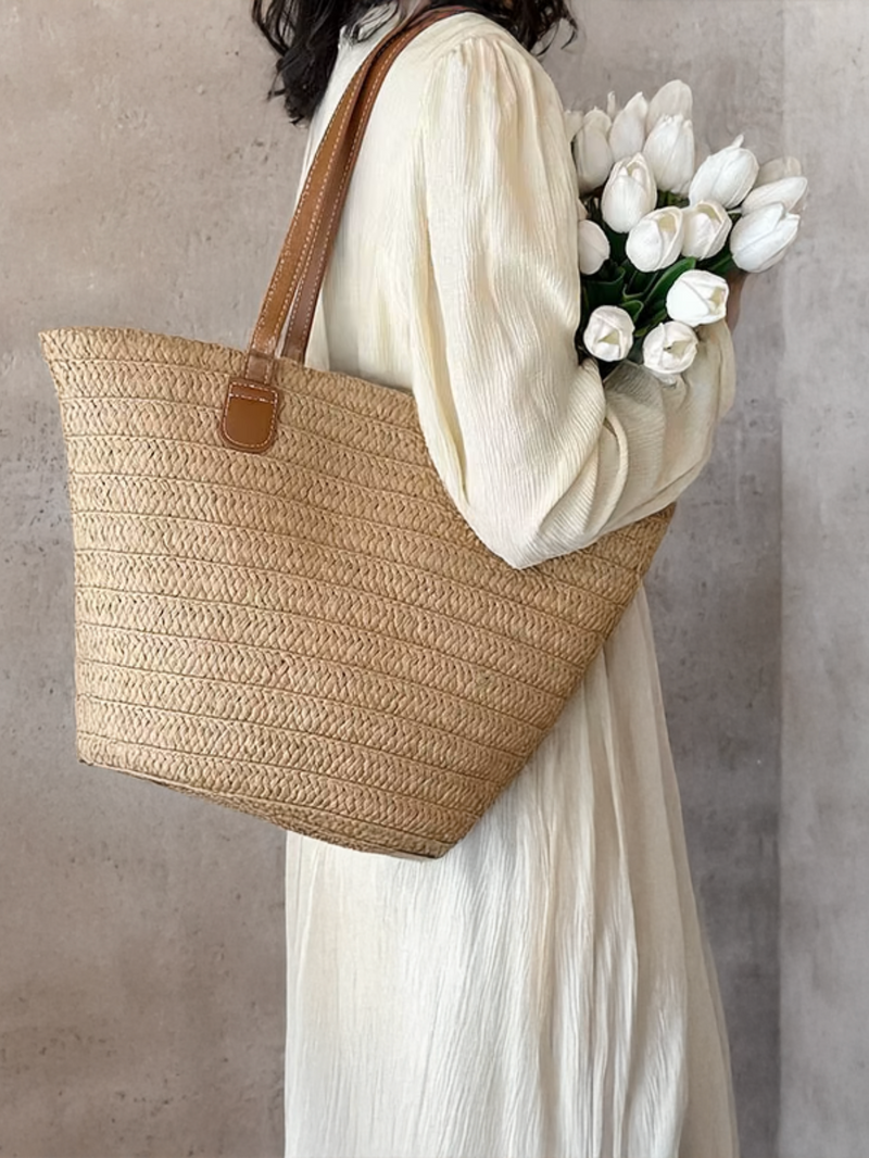 Beach Shoulder Tote – Woven Straw Bag for Women